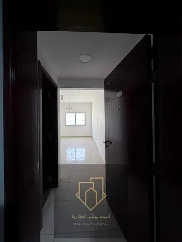 An excellent opportunity to rent a spacious apartment in a prime location in Al Jurf 2
