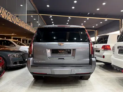 2018 Cadillac ESCALADE — фото 7