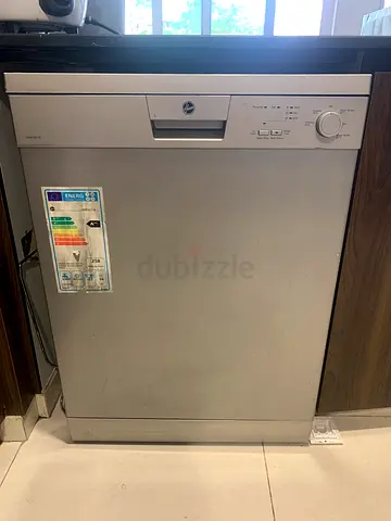Silver freestanding dishwasher - great working condition!