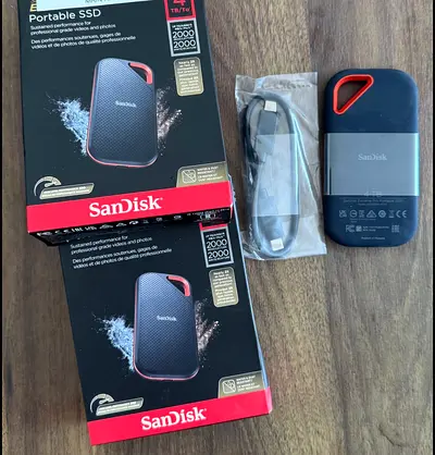 SanDisk 4TB Portable SSD x2 with Cable - Like New