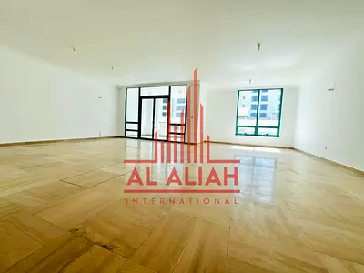 Luxury 4-BHK Sea View Apartment on Corniche