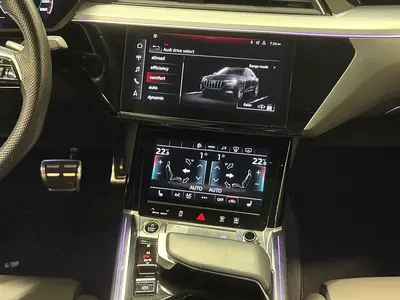 صورة مصغرة 12 لـ 2024 AUDI Q8 E-TRON
