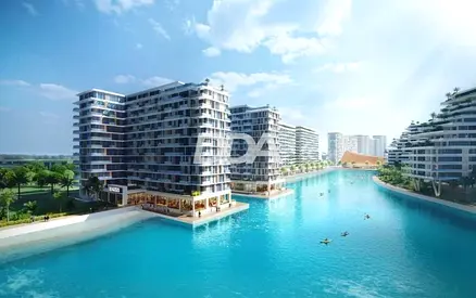 BELOW OP | LAGOON VIEW | HIGH FLOOR