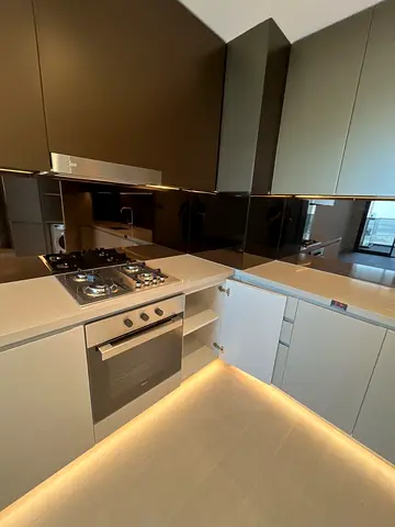 1BR | 4 CHEQUES | REGALIA