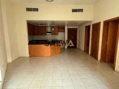 Bright & Spacious | 3 Min Walk to Metro Station | Store Room