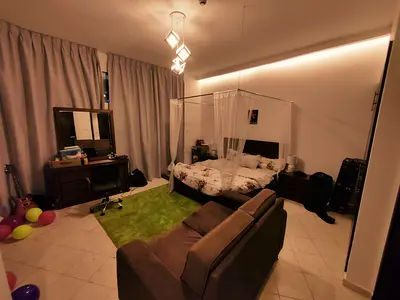 Single Partition | Clean and Quiet Apartment | 8 mins to DIC Metro