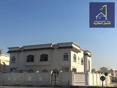 Spacious Two-Storey Villa for Annual Rent in Sharqan, Sharjah A beautiful and spacious villa featuri