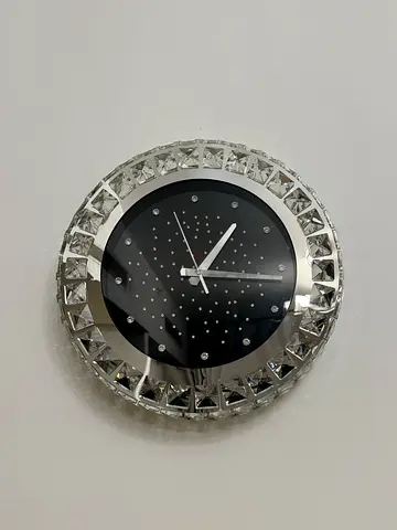 Modern Round Crystal Wall Clock with LED Lighting