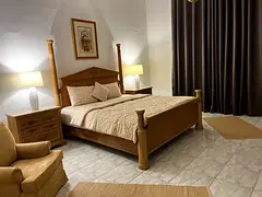 Spacious room in Mirdif