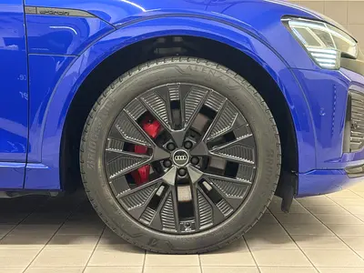 صورة 7 لـ 2024 AUDI Q8 E-TRON