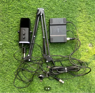 FIFINE AmpliGame KS5 streaming& podcasting equipment