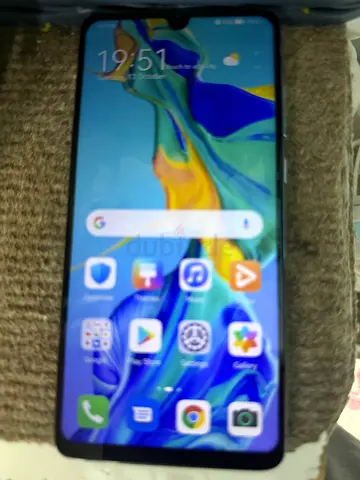 Huawei smartphone p30 - good working condition