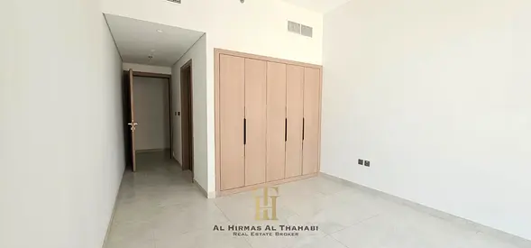 Luxury living / 6 Cheques / Spacious