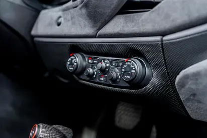 2021 Ferrari 488 PISTA SPIDER — миниатюра 16