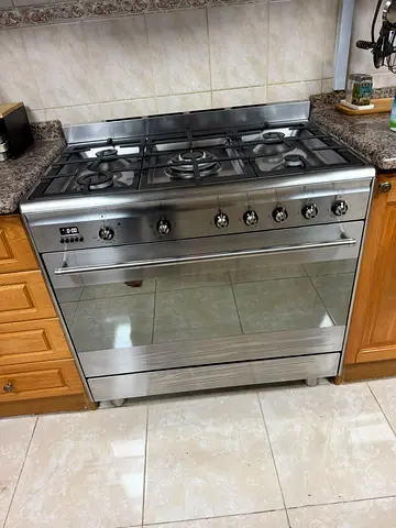 Smeg Top Gas Oven Electric 90cm