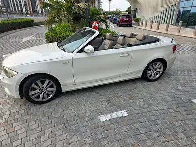 2009 BMW 1-SERIES 照片 1
