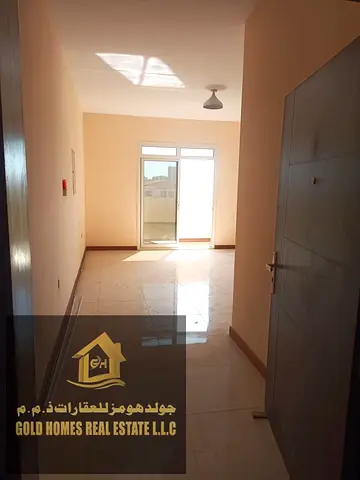 امتلك بناية سكنية تجارية في موقع حيوي ومميز على شارع الكويت مباشرة سعر ودخل مميز