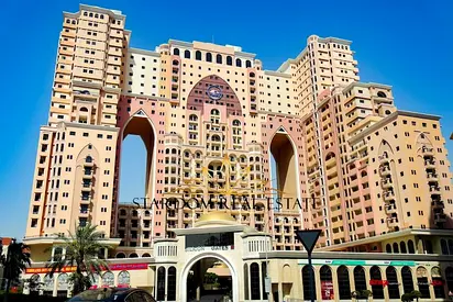 huge 3 BHK | Vacant | 2 Parkings