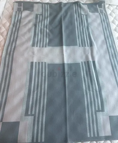 Hermes blanket