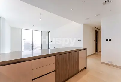Burj Khalifa View | Vacant | Maid's Room