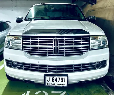 صورة 2 لـ 2014 Lincoln NAVIGATOR
