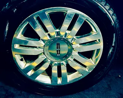 صورة مصغرة 18 لـ 2014 Lincoln NAVIGATOR
