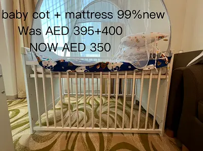 White Baby Cot/Crib with Mattress and Mosquito Net - 99% New