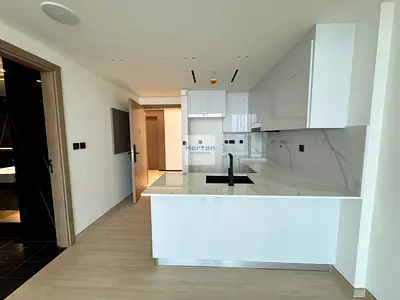 MODERN HIGH FLOOR | POOL VIEW | LARGE BALCONY