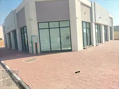 Commercial Shops for Rent in Ajman Opposite the Azha Project, 265 Sq. Ft., Annual Rent AED 32,000, P