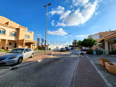 VACANT SPACIOUS 2BR VILLA DOUBLE ROW READY TO MOVE