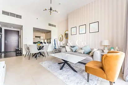 Marina View | Vacant Soon | Large Layout