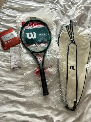Wilson Blade 100 V9 – Brand New, Sealed + Strings & Cover