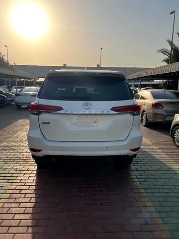 2019 Toyota FORTUNER — фото 6