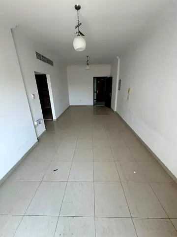 AED 30,000 Yearly | 1-Bedroom Apartment with Living Room for Rent in Al Nuaimiya 3, Next to Al Murad Mall | Spacious Layout, Open-View Balcony & Centr