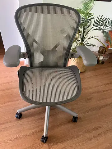 Herman miller Aeron chair size C fully loaded