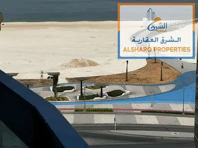 غرفتين وصالة-2حمام-بلكونة-اطلالة بحرية مفتوحة-سهل المخرج لدبي والشارقة-قريب من جميع الخدمات-موقع مميز