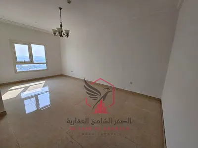 غرفتين وصالة مع بلكون ثاني ساكن , باركن مجاني وصيانة مجانية , تسهيلات في السداد , بدون تأمين ,موقع حيوي قريب من مخرج دبي