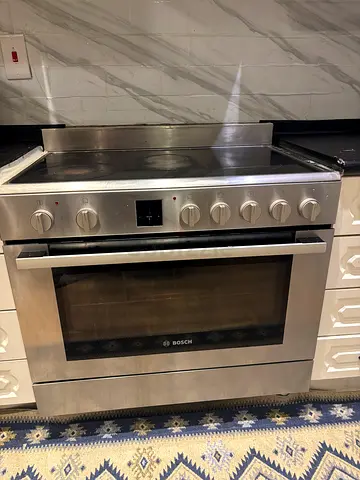 Bosch Built-in Electric Oven - Stainless Steel, Good Condition