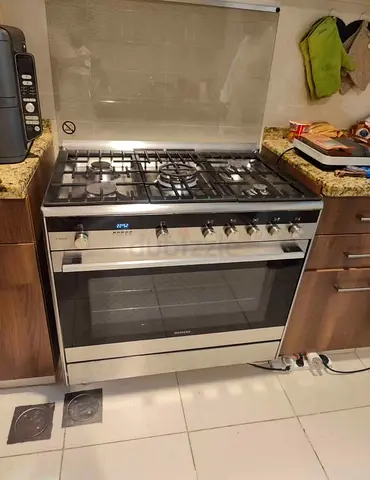 Siemens Iq700 Top Gas Oven Electric Cooking Range 90x60cm
