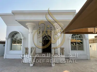 Al Khuzamiah, Sharjah | Villa for Rent – 6,000 Sq. Ft. Private garden for outdoor enjoyment.