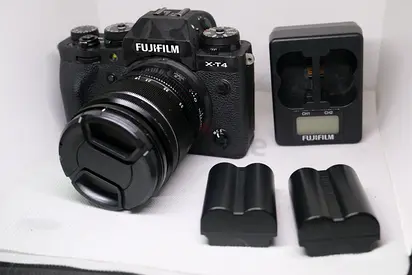 Fujifilm X-T4 + 18-55mm Lens + 2 batteries and charger