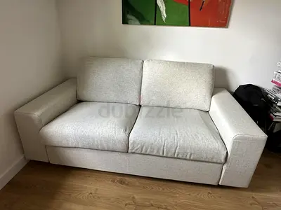 2-seater sofa bed in good condition vimle