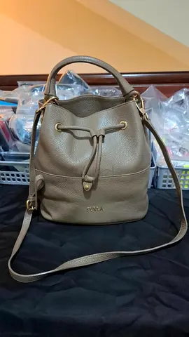 Original furla bucket