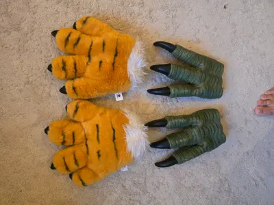 Large Dinosaur dress up claw Tiger claws halloween costume for kids