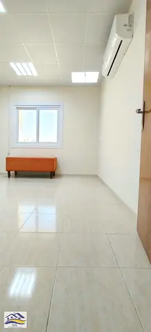 Studio apartment with split AC.////Family building supermarket near road