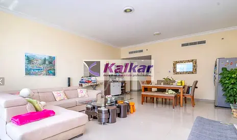 Vacant / High floor / Best price