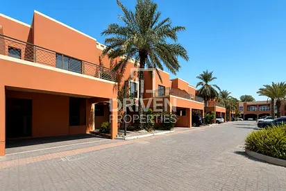 Corner | Single Row | UAE Nationals | 4BR + Maids