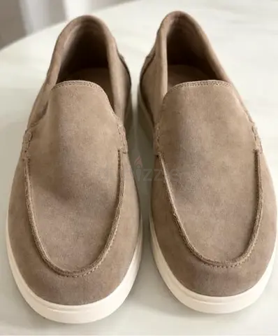 Zara ("Old Money") Suede Loafers Beige 42 (NEVER WORN)