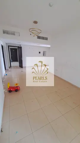 فرصة مميزة غرفة ماستر وصالة واسعة بالنعيمية قرب شارع الكويت، 3 بلكونات، حمامان، مسبح وجيم وباركن وغاز مركزي، 31 ألف سنوياً، 4 دفعات، تأمين 2000 كاش.