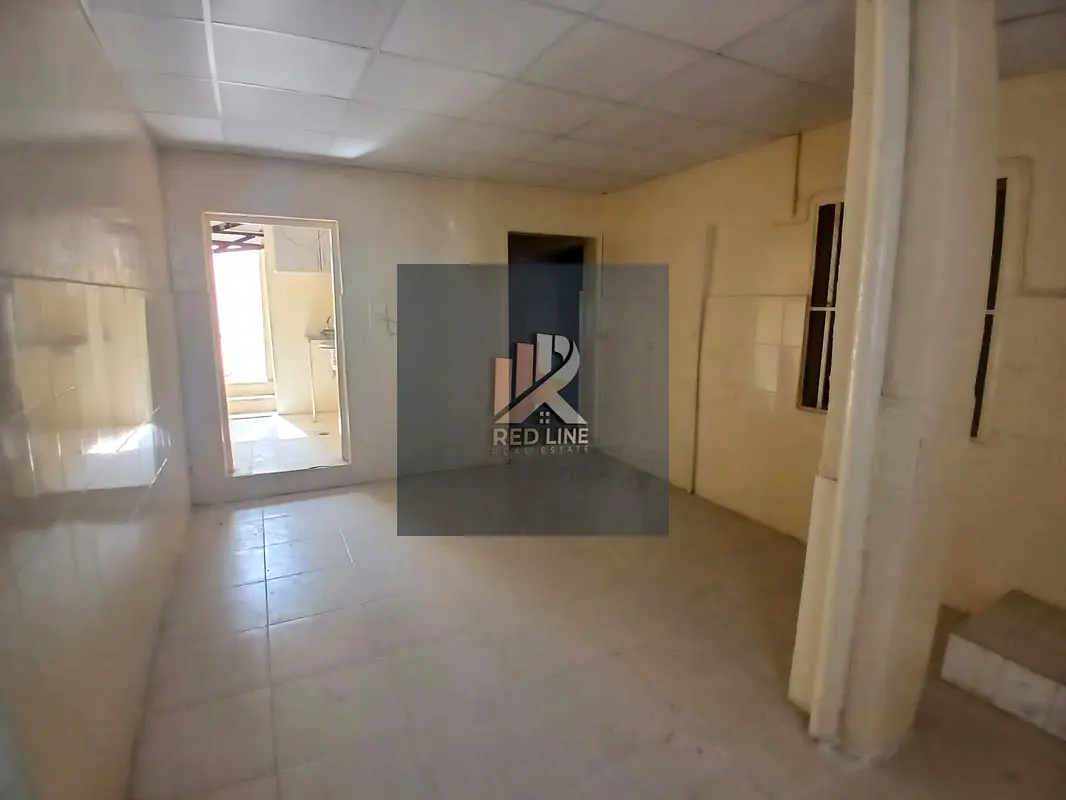 Traditional Arabic House for Rent in Al Sabkha – Sharjah 2 Bedrooms and Living Room | 2 Master Bedrooms | AED 30,000 Annually